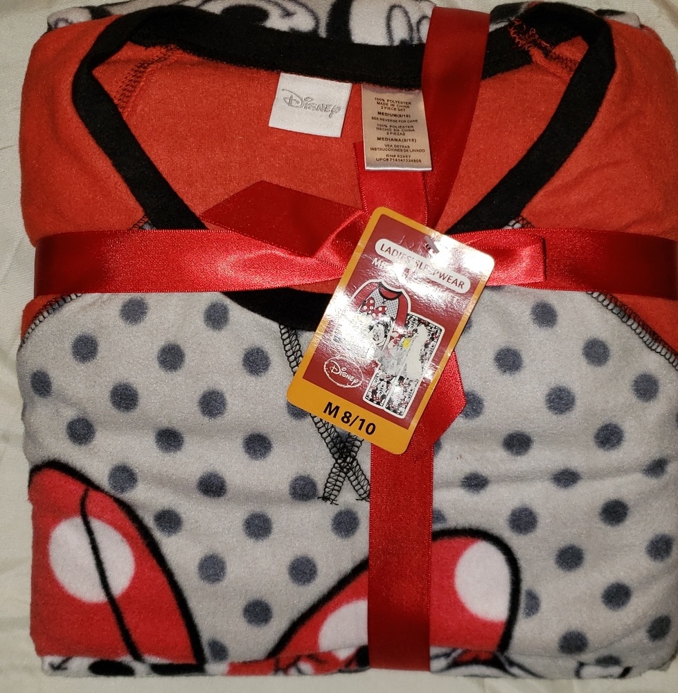 NWT Mickey Mouse Microfleece PJ Set